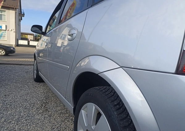 Opel Meriva cena 10999 przebieg: 83000, rok produkcji 2005 z Duszniki-Zdrój małe 352